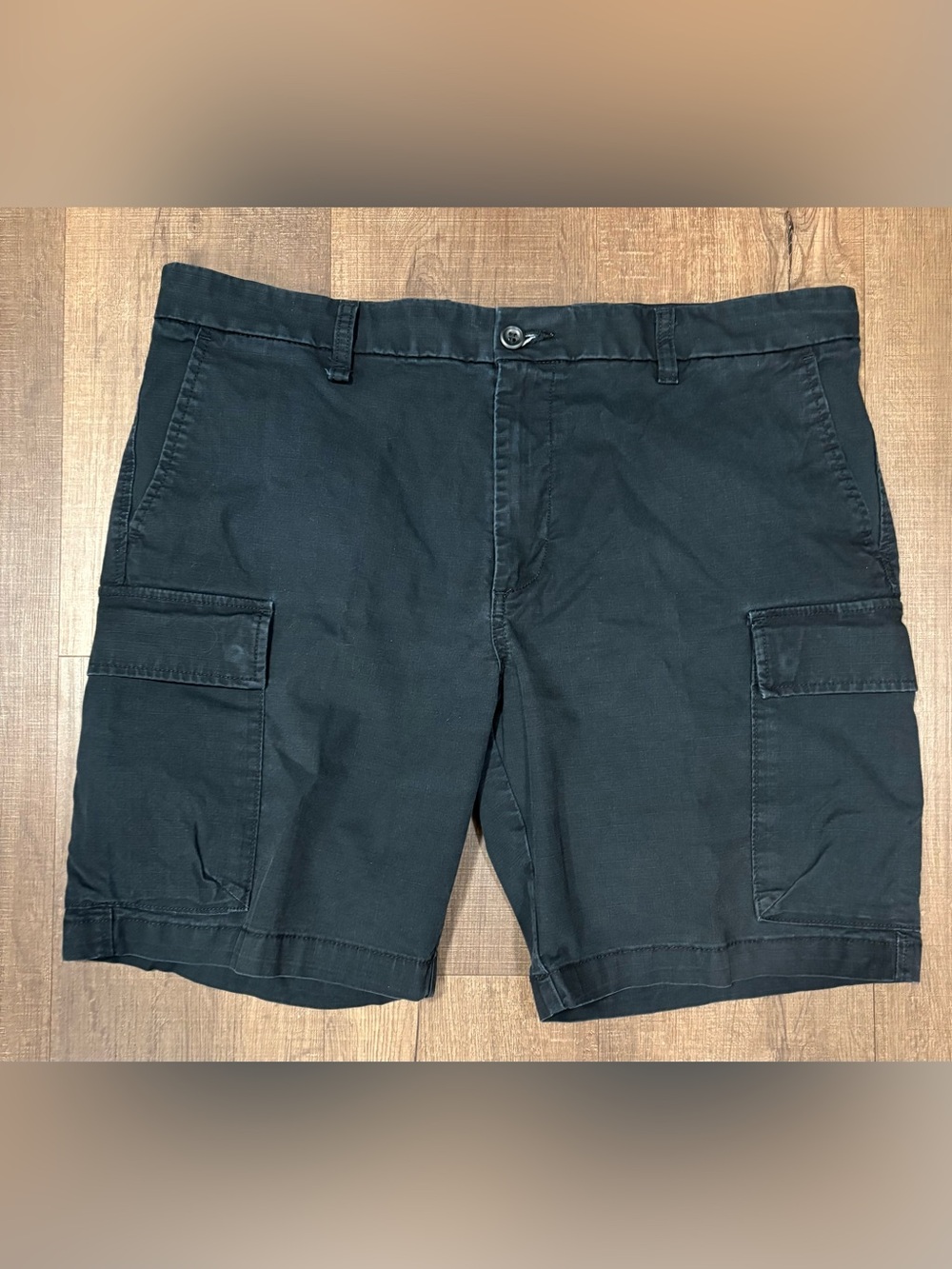 Dockers Mens Cargo Shorts, Size 36 Faded Black